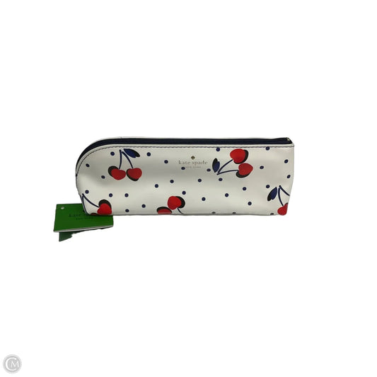 Makeup Bag Designer By Kate Spade, Size: Small