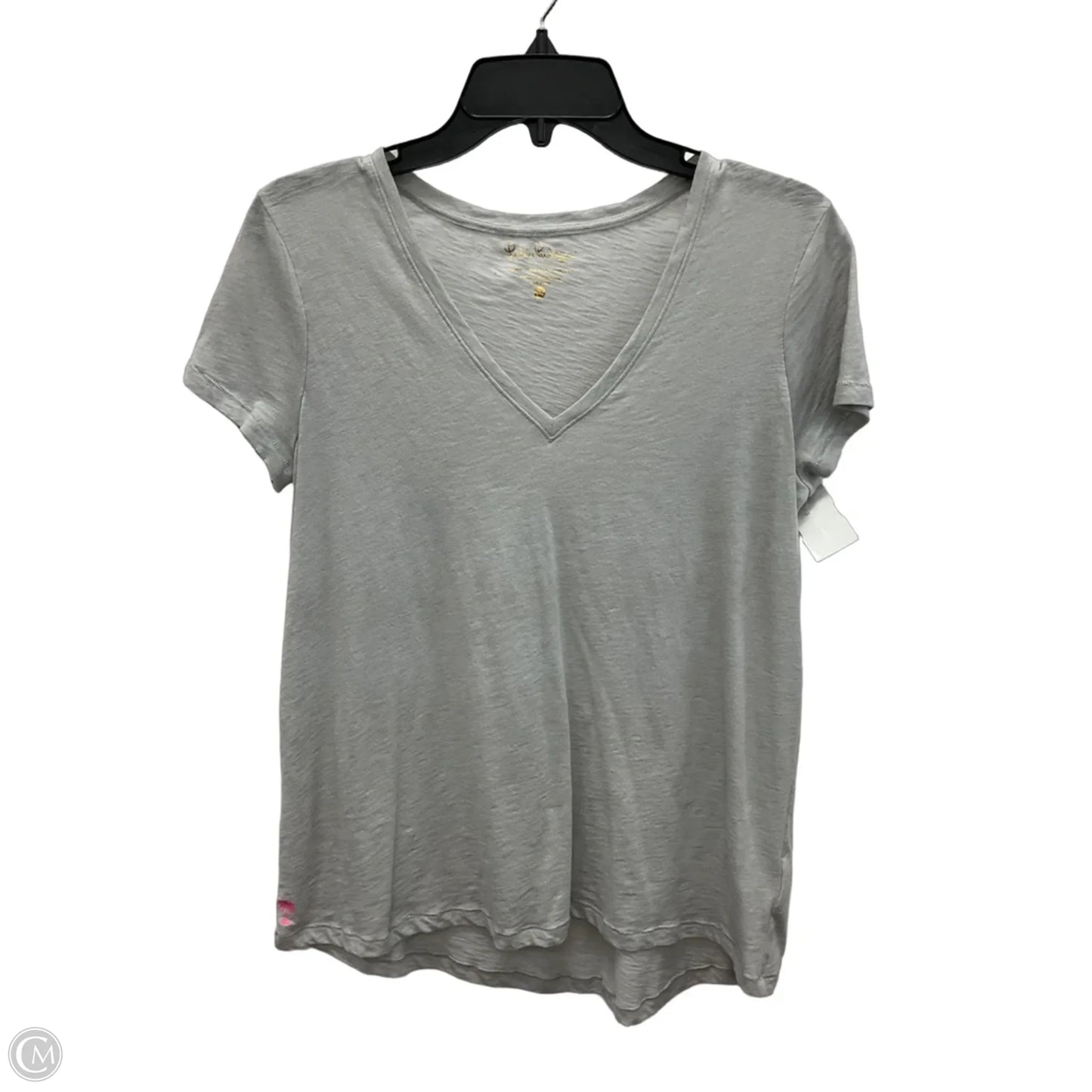 Top Short Sleeve Designer By Lilly Pulitzer In Grey, Size: M