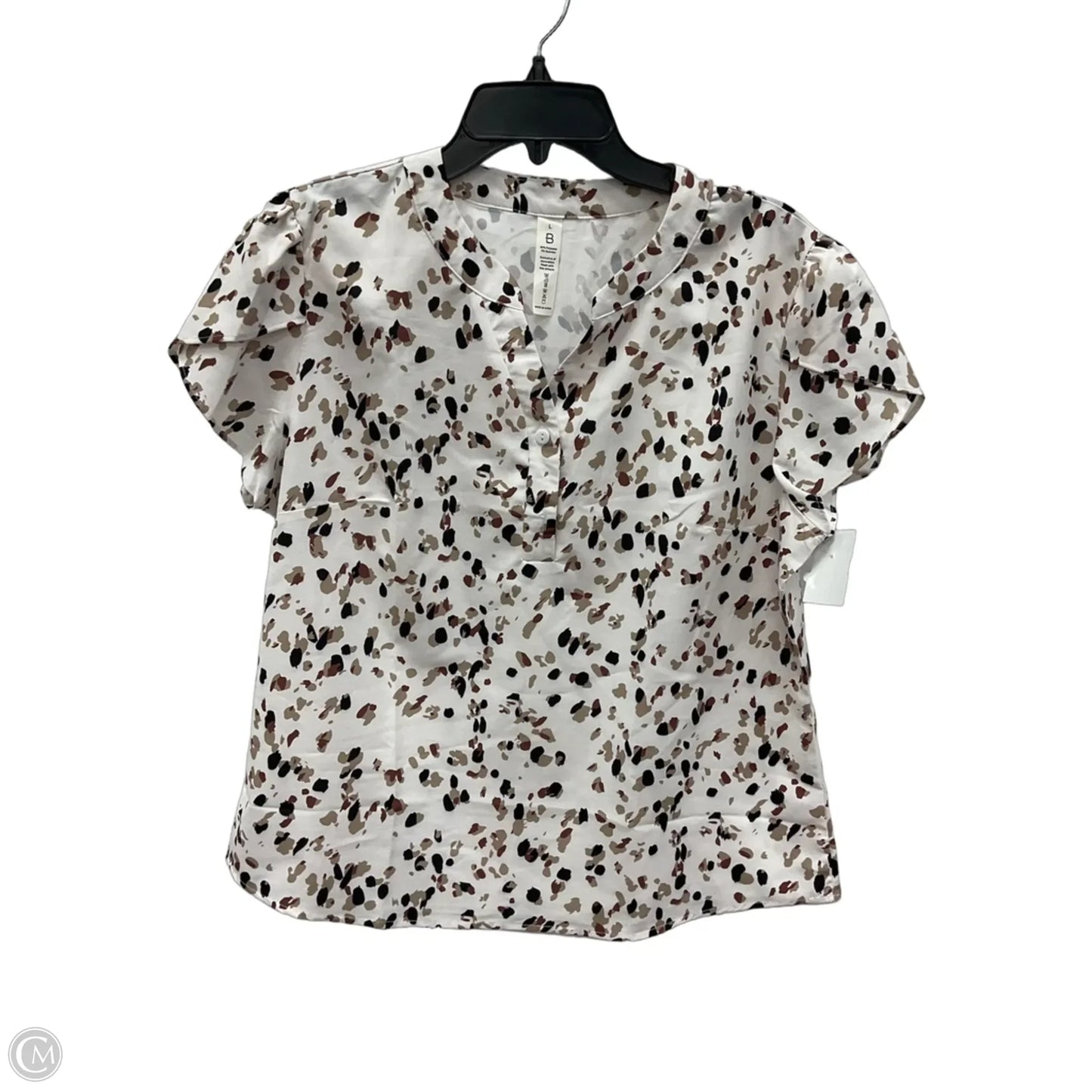 Top Short Sleeve By Clothes Mentor In White, Size: L