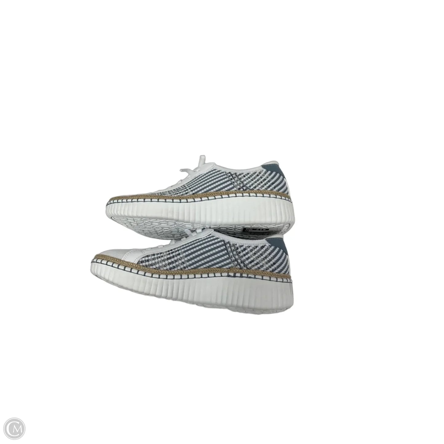 Shoes Sneakers By Skechers In Blue & White, Size: 8