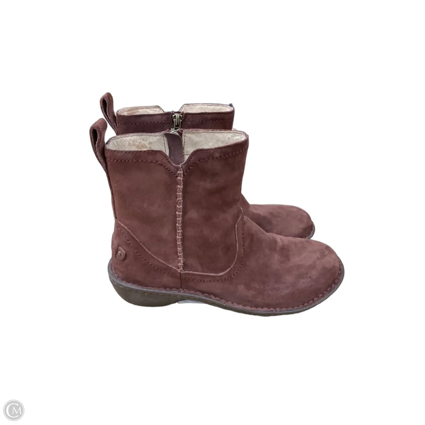 Boots Designer By Ugg In Brown, Size: 9