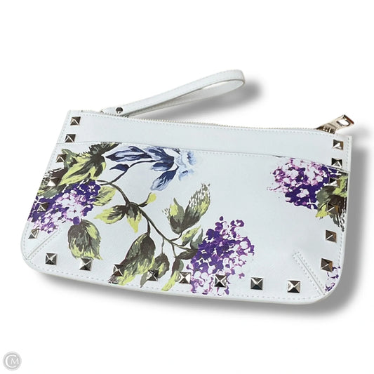 Wristlet By White House Black Market, Size: Medium