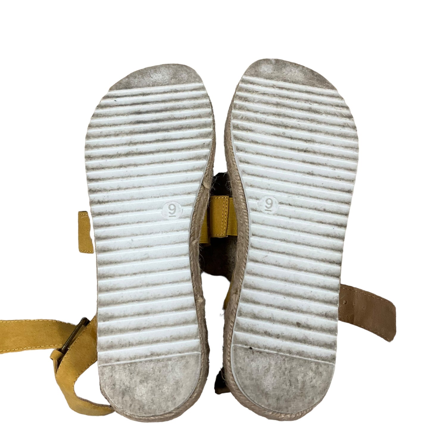 Yellow Sandals Heels Platform Universal Thread, Size 9