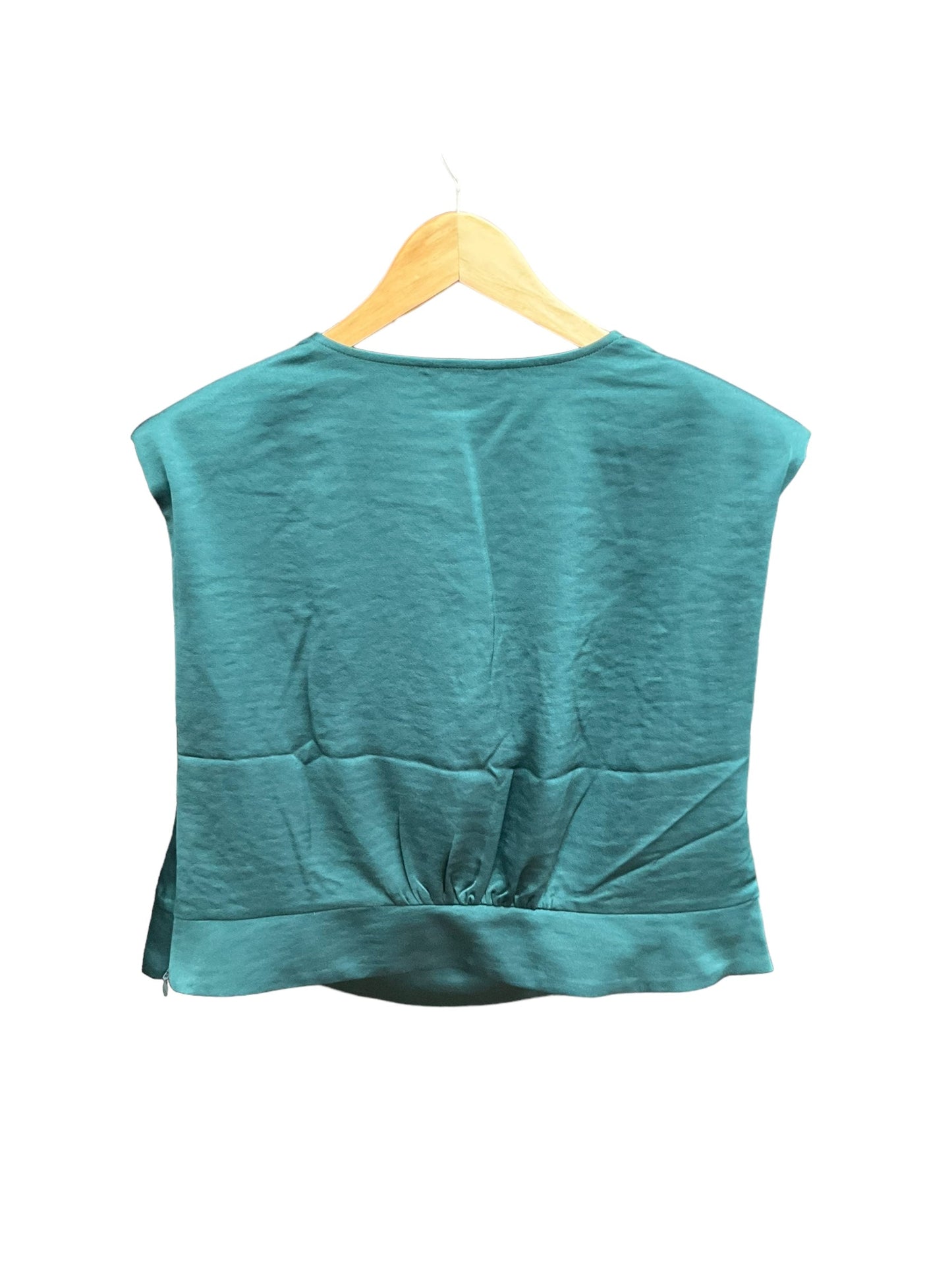 Emerald Blouse Sleeveless Express, Size Xl