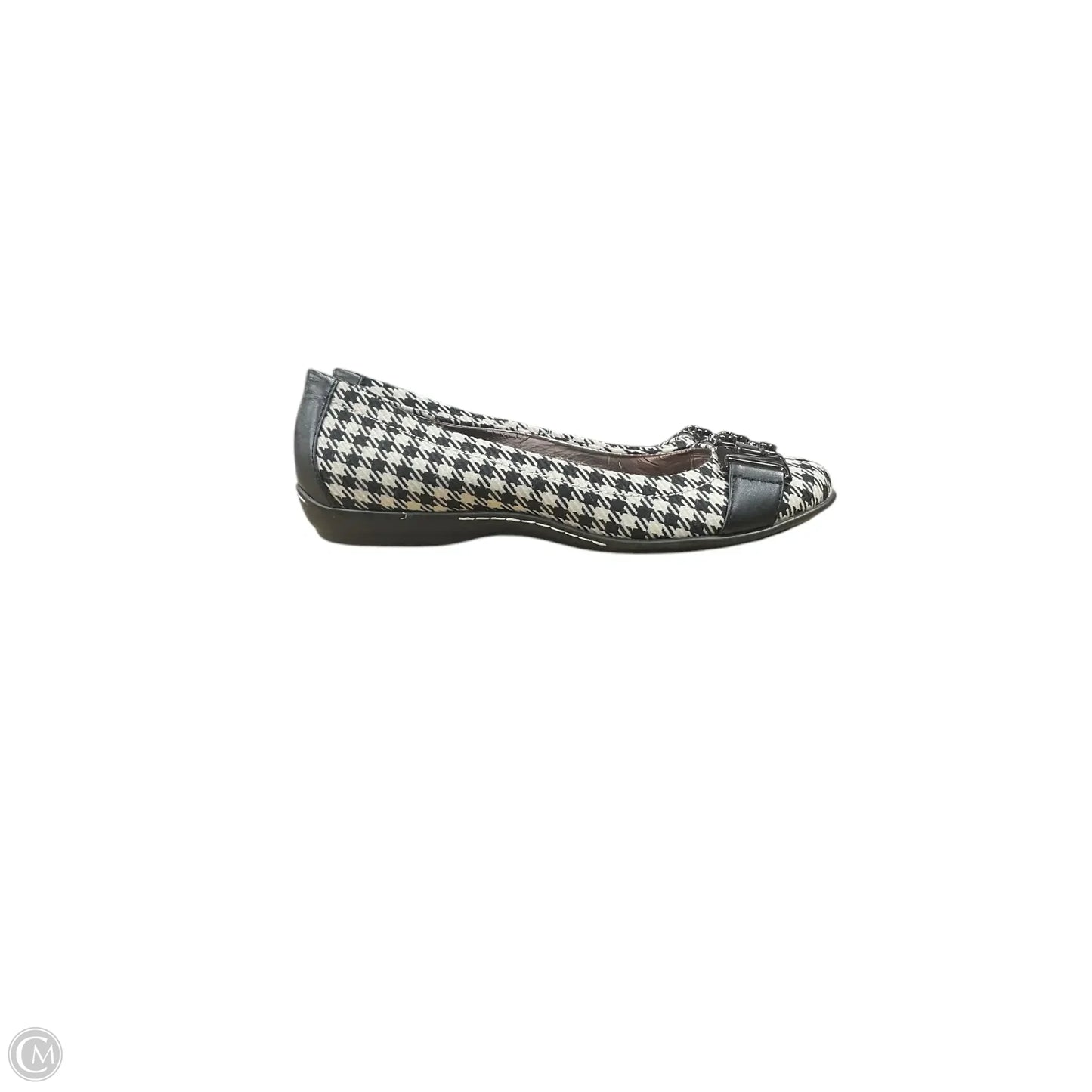 Shoes Flats By Skechers In Taupe, Size: 7