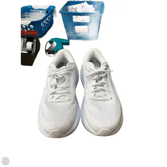 Shoes Athletic By Brooks In White, Size: 9.5