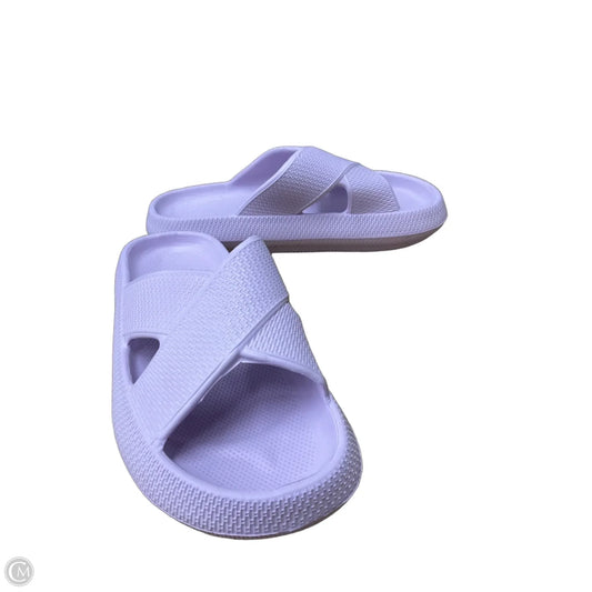 Sandals Flats By Clothes Mentor In Purple, Size: 7
