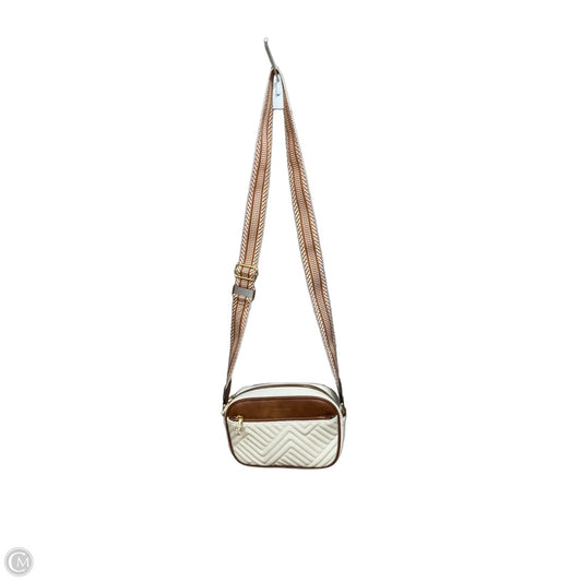 Crossbody By Clothes Mentor, Size: Small