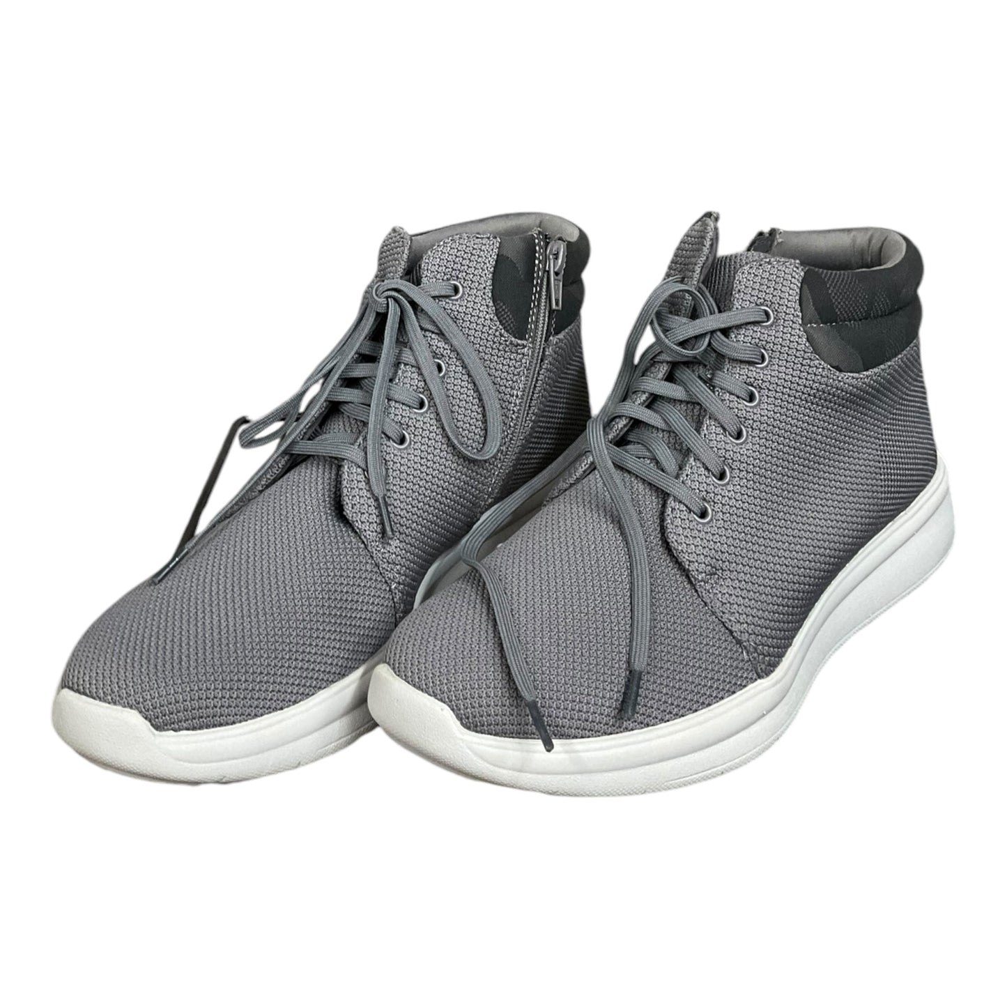 Shoes Sneakers By Clarks In Grey, Size: 9.5