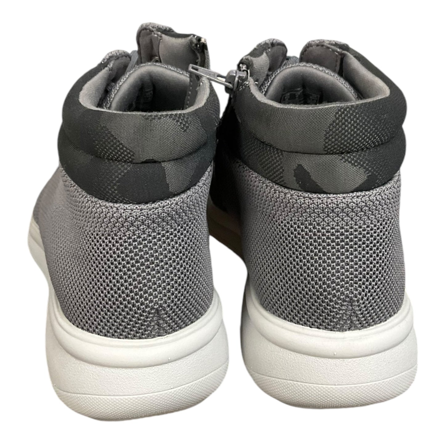 Shoes Sneakers By Clarks In Grey, Size: 9.5