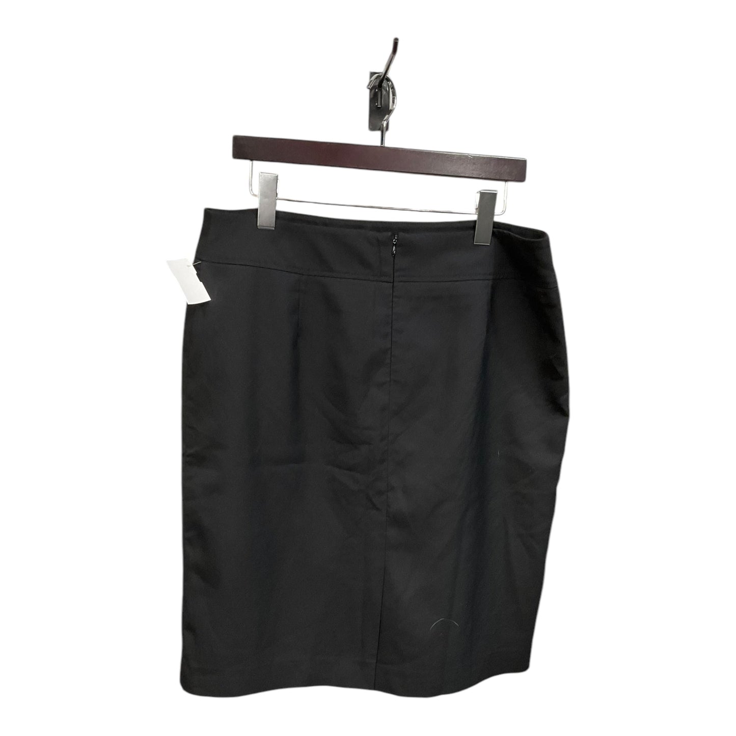 Skirt Midi By Kasper In Black, Size: Xl