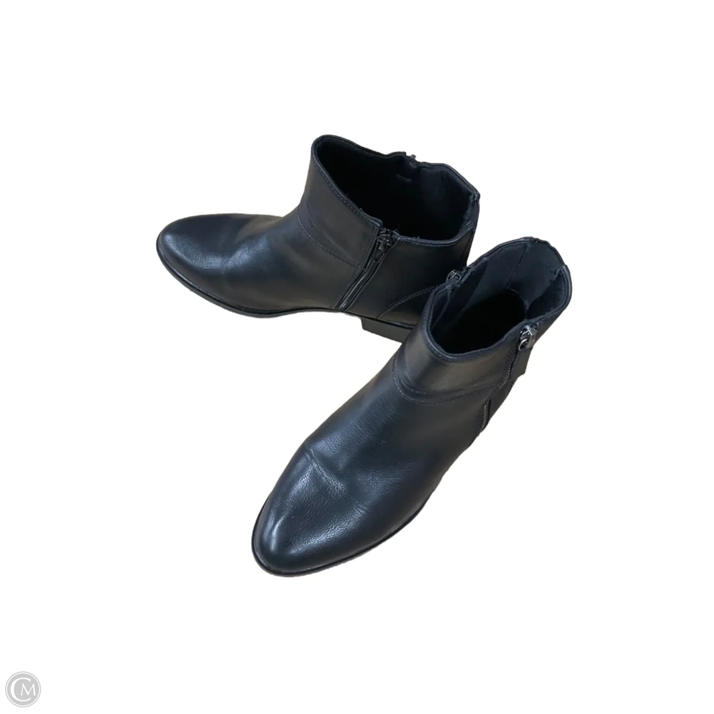 Boots Ankle Flats By Bare Traps In Black, Size: 8