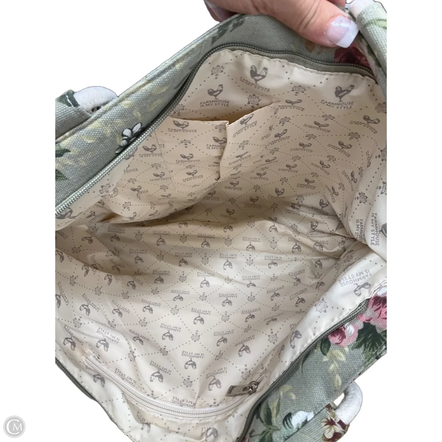 Tote By Clothes Mentor, Size: Medium