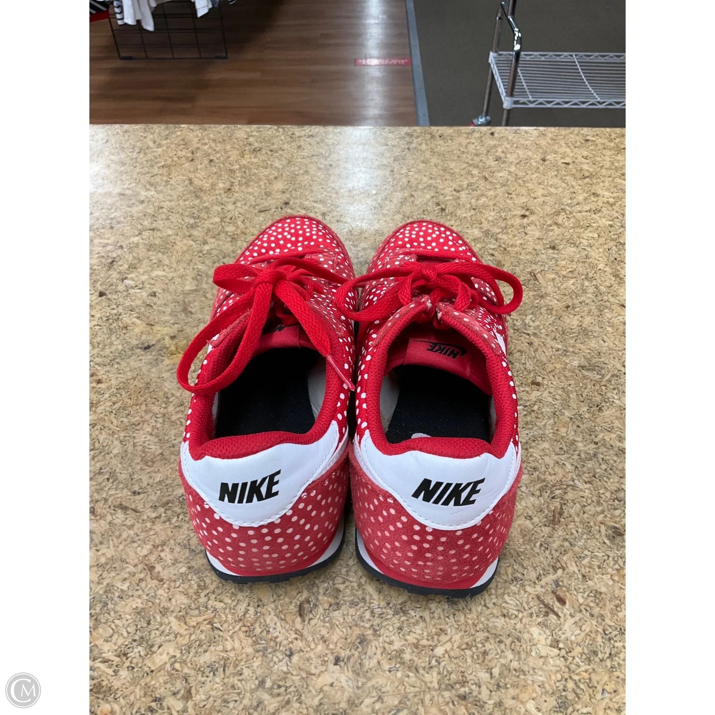 Shoes Athletic By Nike In Red, Size: 8