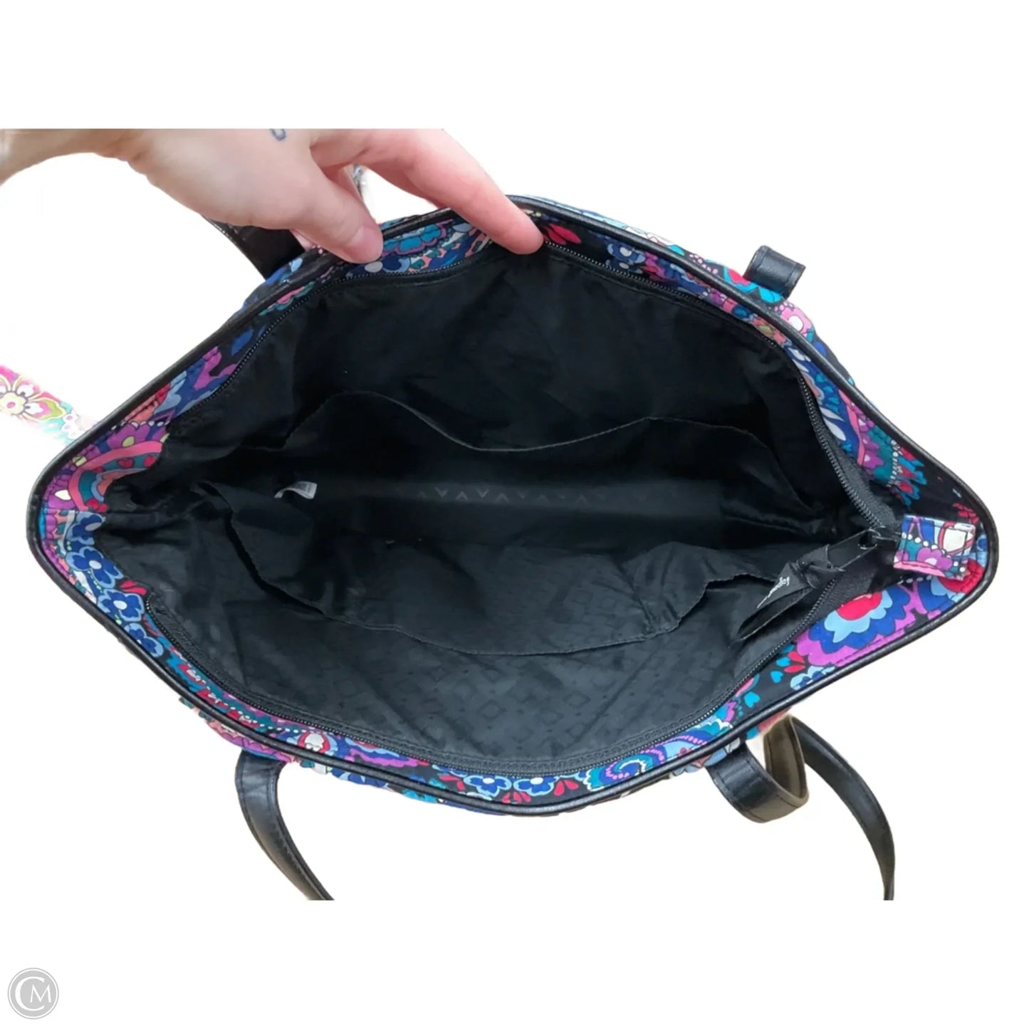 Handbag By Vera Bradley, Size: Medium