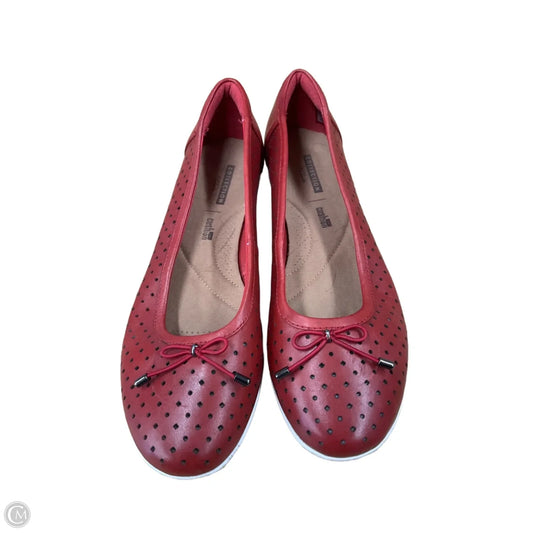 Shoes Flats By Clarks In Red, Size: 8.5