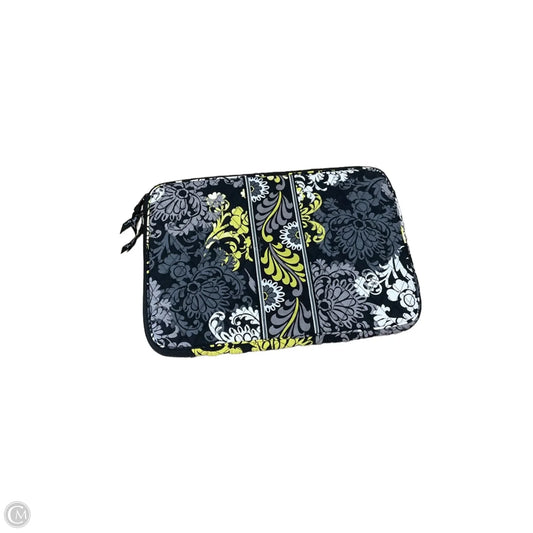 Laptop Sleeve By Vera Bradley, Size: Large