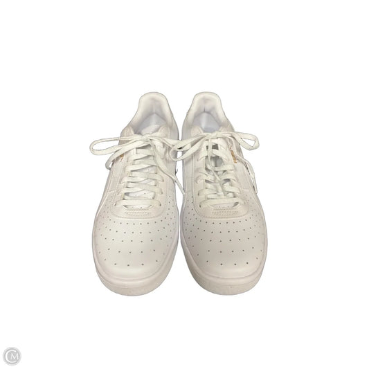 Shoes Sneakers By Puma In White, Size: 6.5