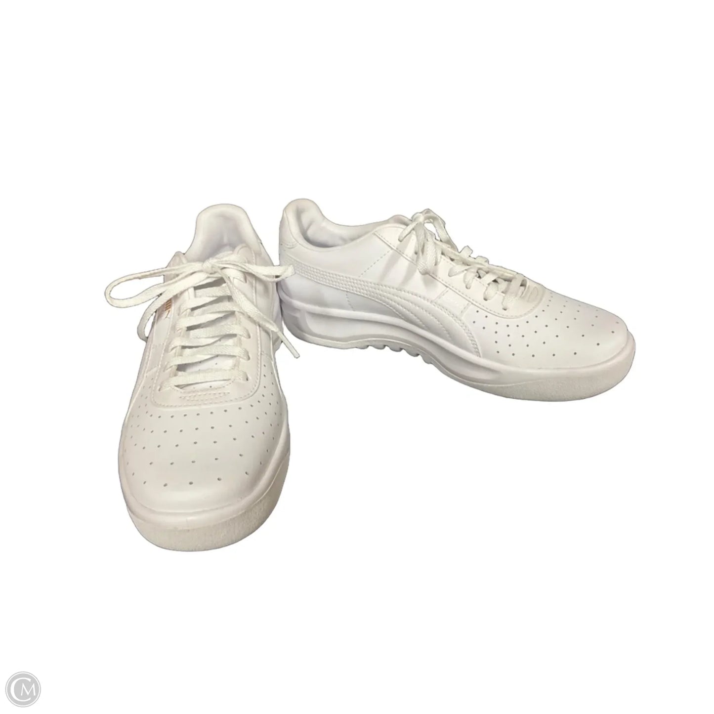 Shoes Sneakers By Puma In White, Size: 6.5