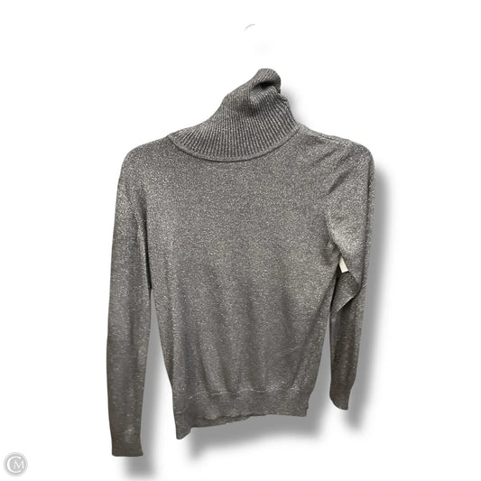 Top Long Sleeve By Joseph A. In Silver, Size: L