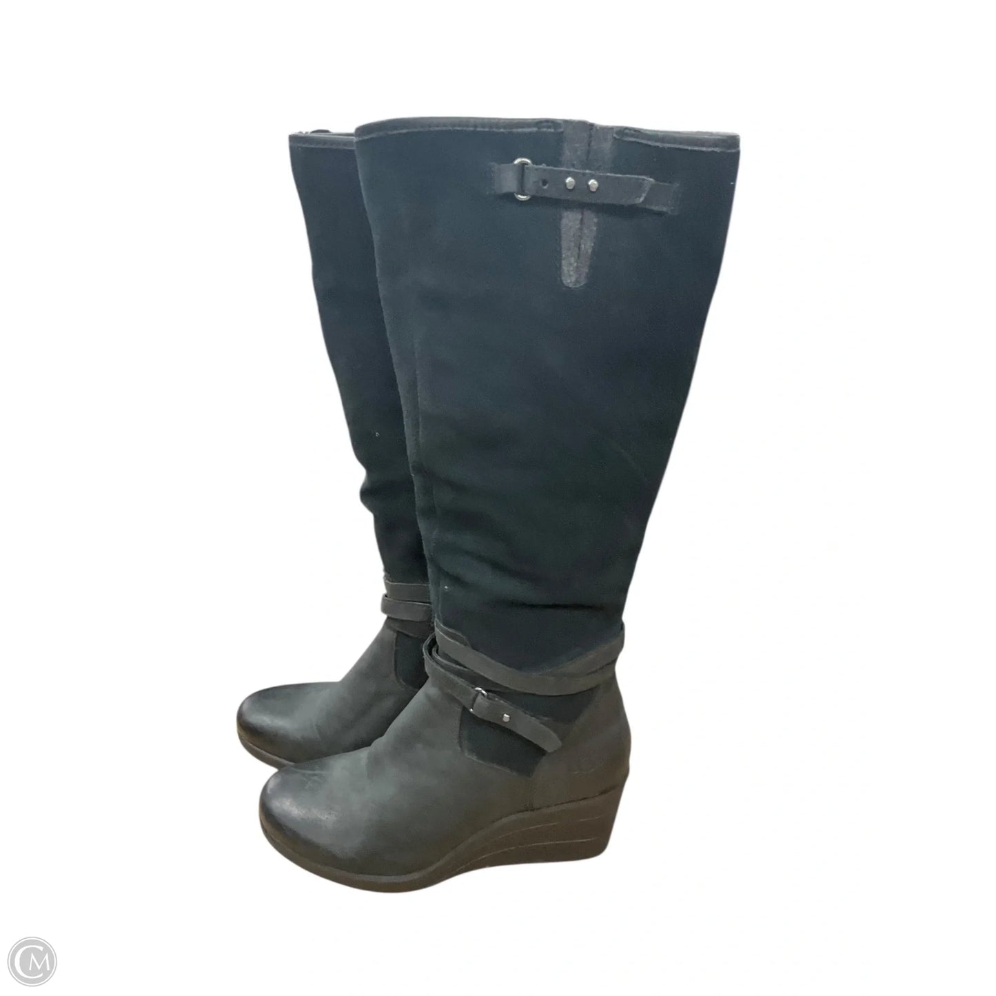 Boots Designer By Ugg In Black, Size: 6