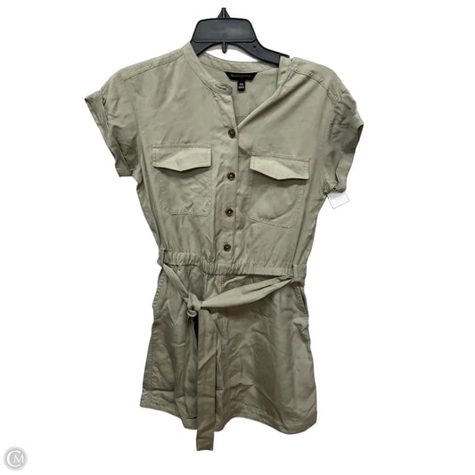 Dress Casual Short By Banana Republic In Green, Size: Xs