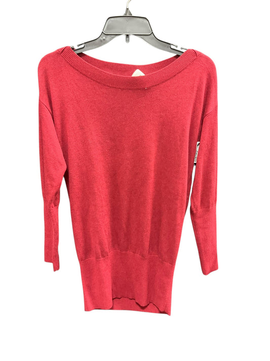 Sweater By White House Black Market In Red, Size: Xs