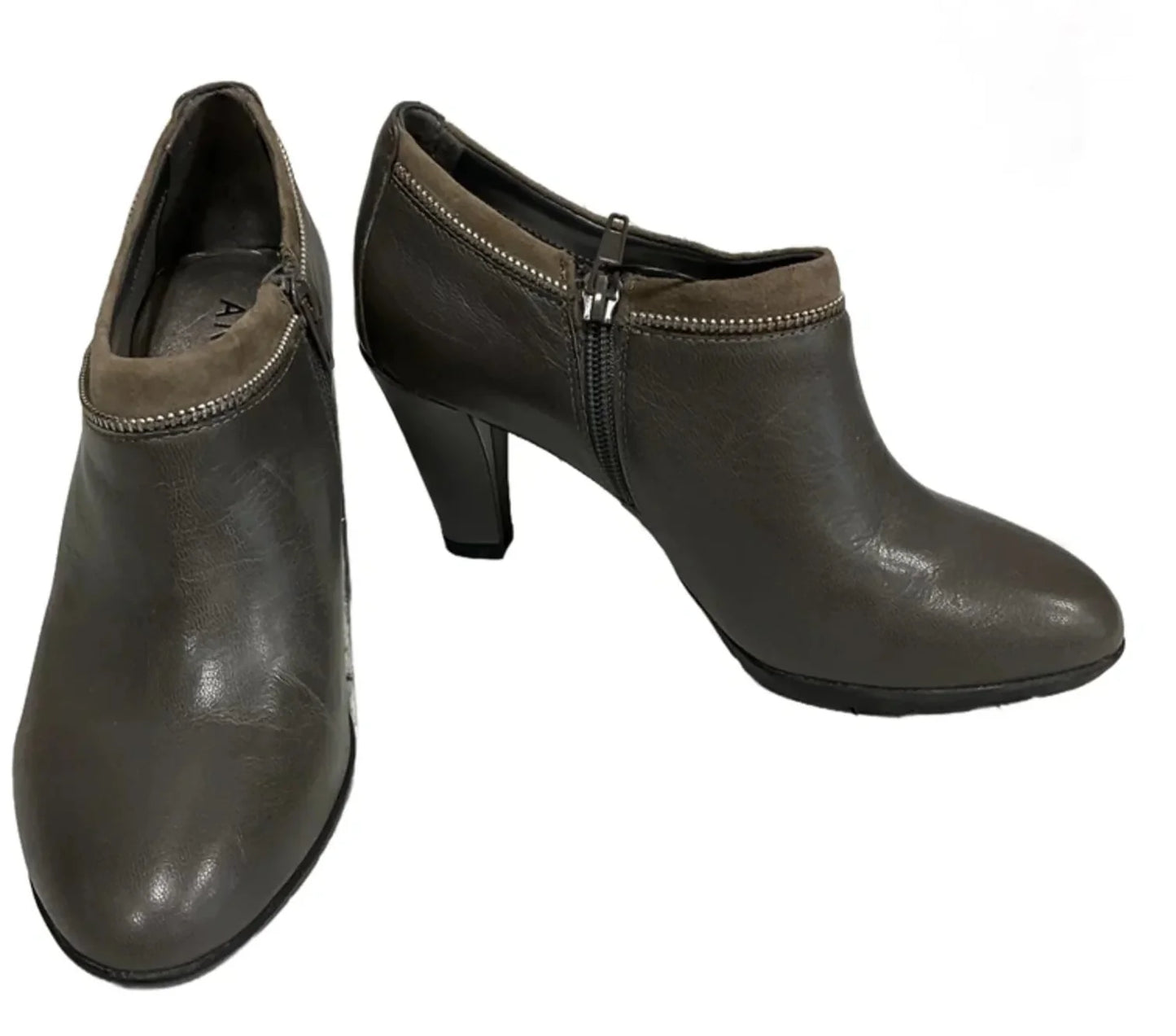 Shoes Heels Stiletto By Anne Klein In Grey, Size: 7