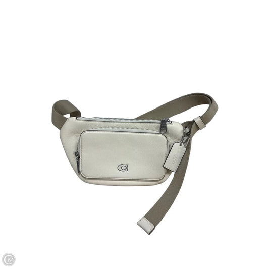 Belt Bag Designer By Coach, Size: Medium