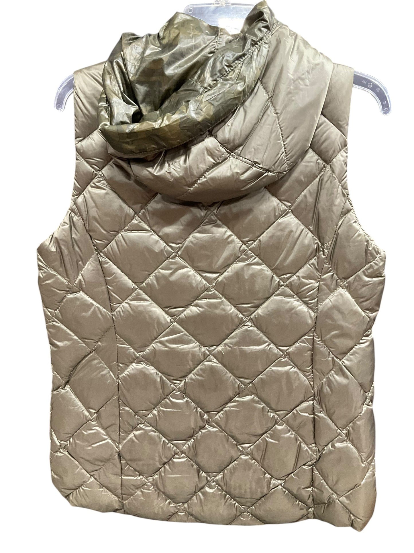 Vest Puffer & Quilted By Clothes Mentor In Camouflage Print, Size: M