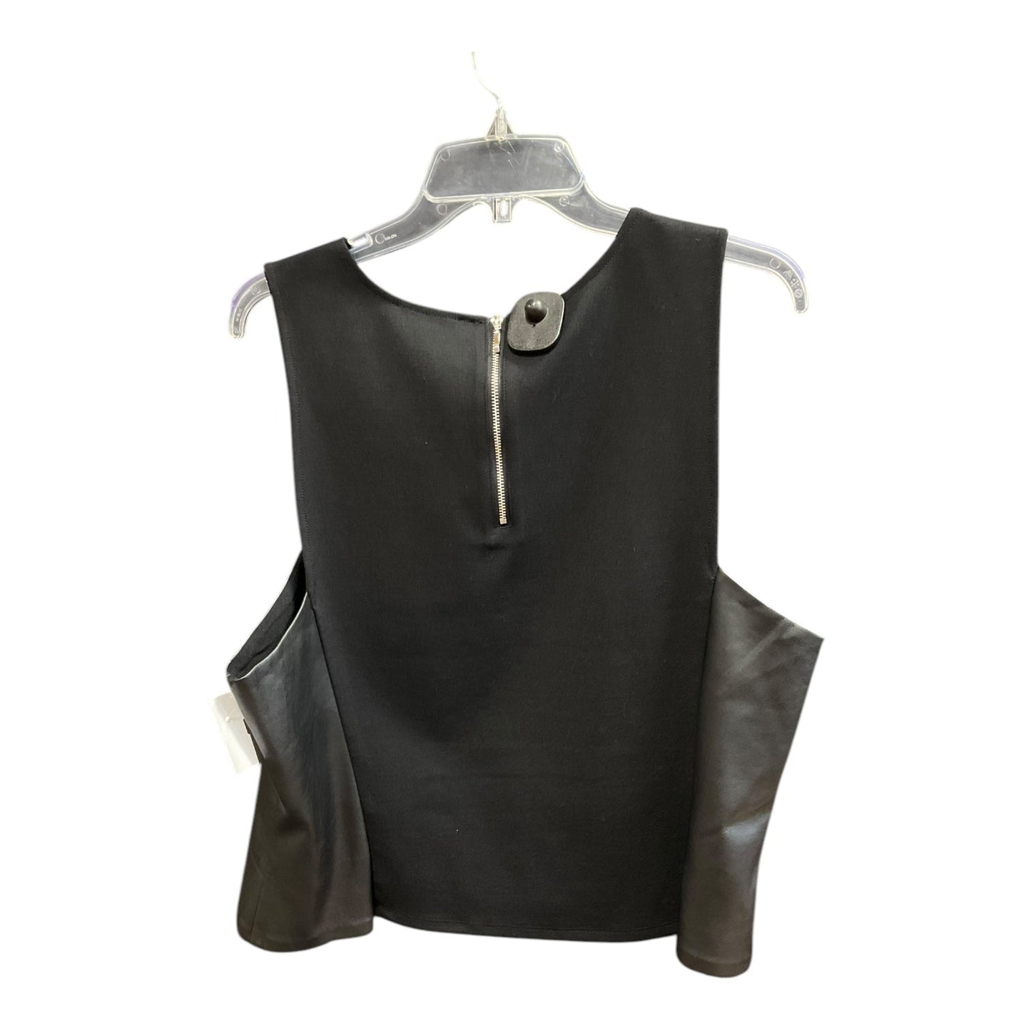 Top Sleeveless By Inc In Black, Size: 1x