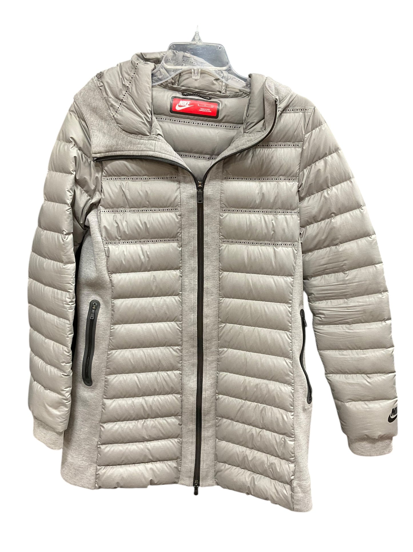 Coat Puffer & Quilted By Nike Apparel In Grey, Size: S