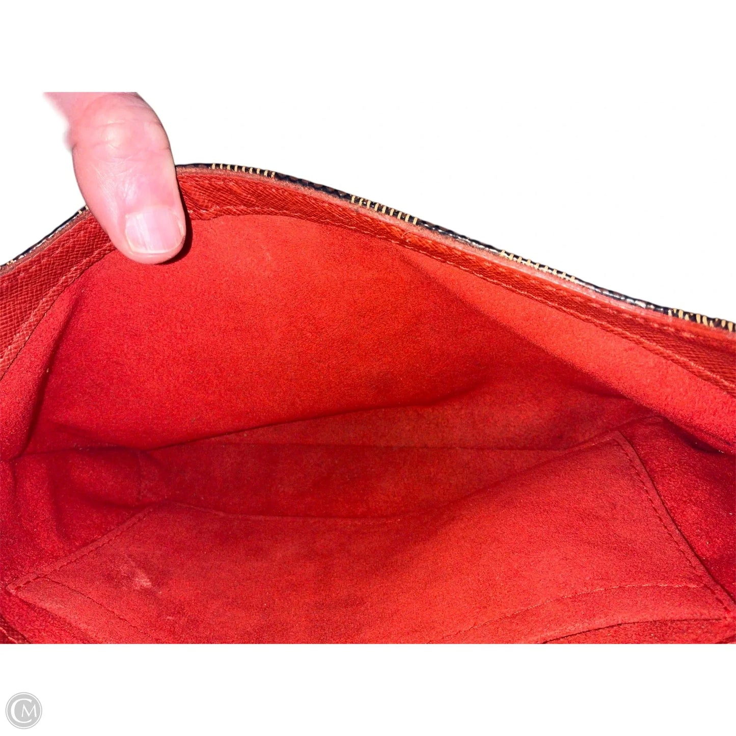 Crossbody Luxury Designer By Louis Vuitton, Size: Medium