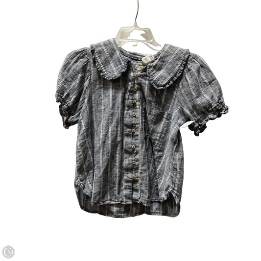 Top Short Sleeve By Pilcro In Grey, Size: S