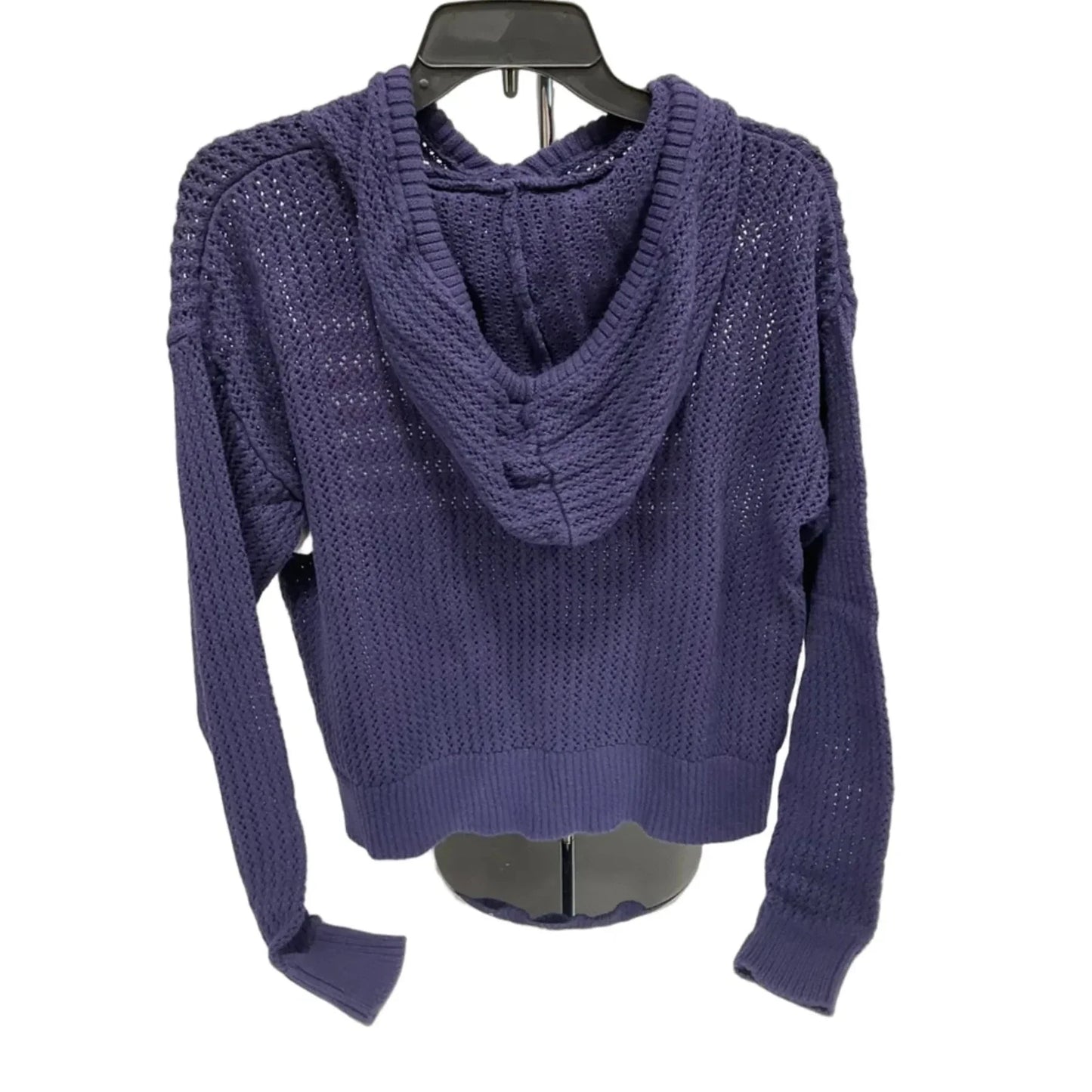 Sweater By Universal Thread In Blue Red & White, Size: M