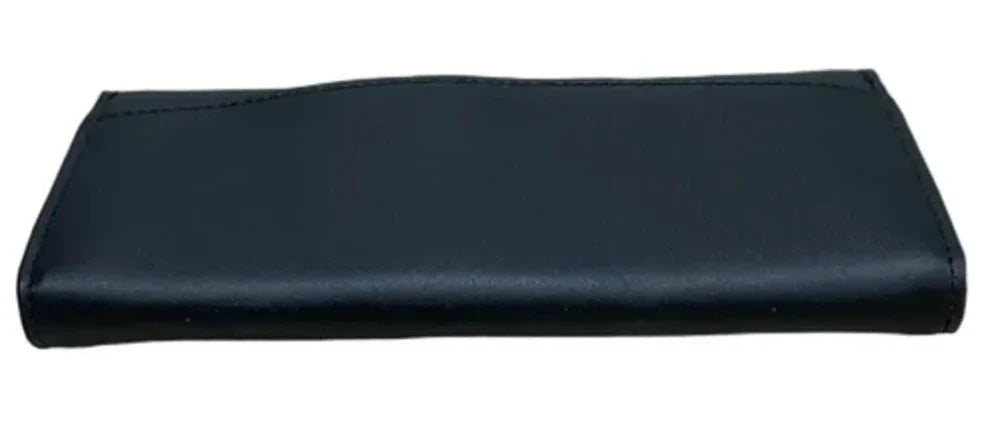 Clutch Designer By Kate Spade, Size: Medium