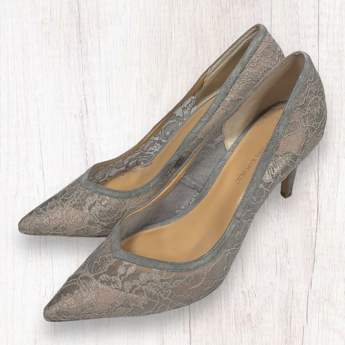 Grey Shoes Heels Stiletto Banana Republic, Size 9