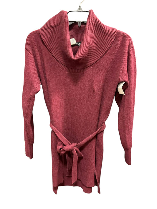 Sweater By White House Black Market In Maroon, Size: S