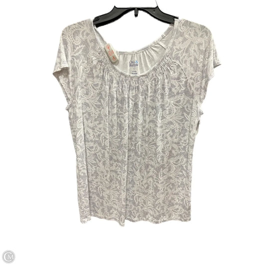 Top Short Sleeve By Croft And Barrow In Grey & White, Size: S