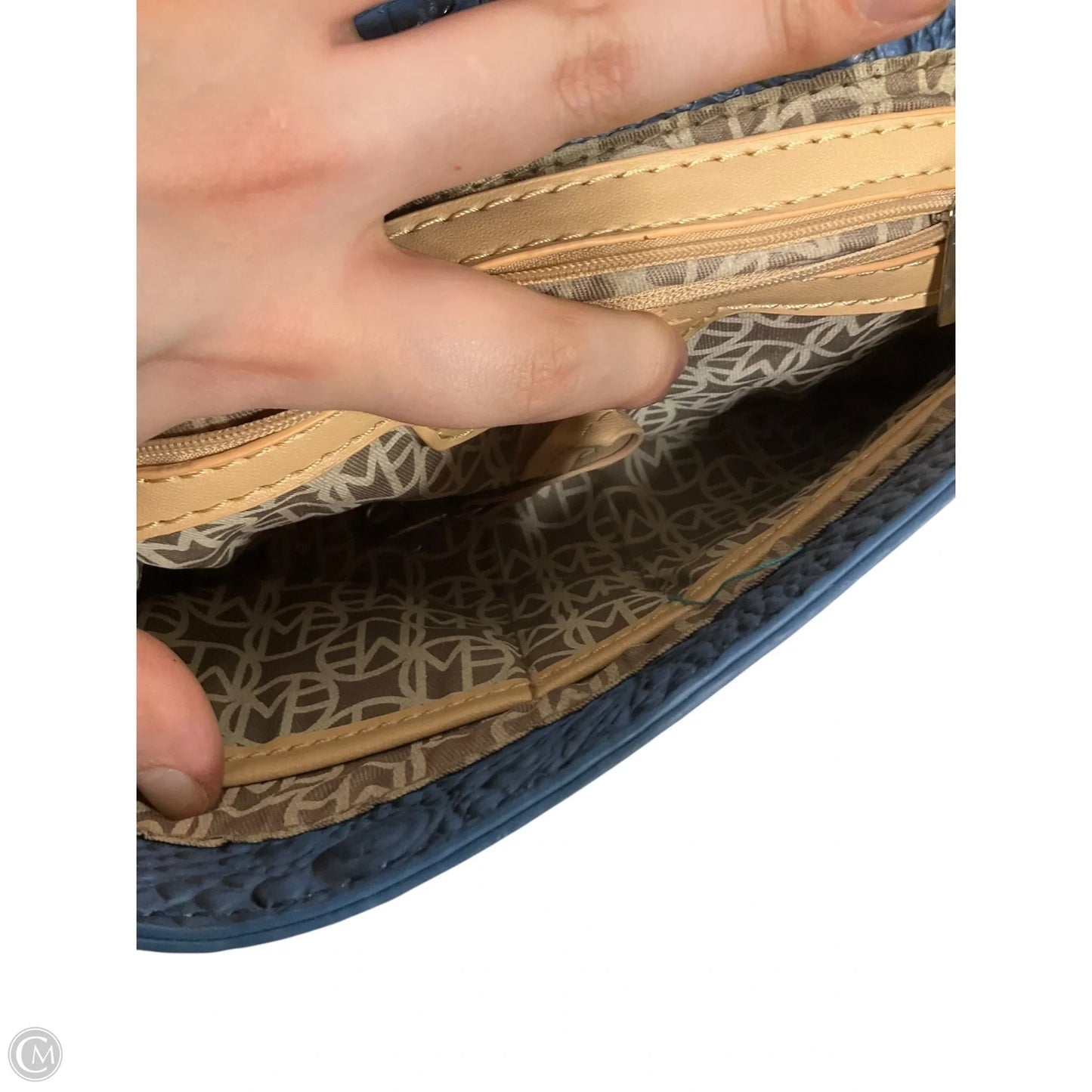 Handbag By Marc Fisher, Size: Medium