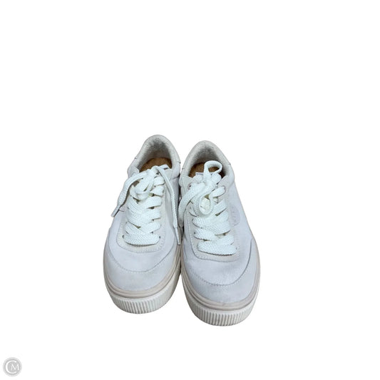 Shoes Athletic By Reef In Beige, Size: 6.5