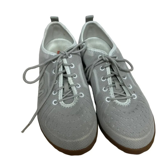 Shoes Sneakers By Merrell In Beige, Size: 7.5