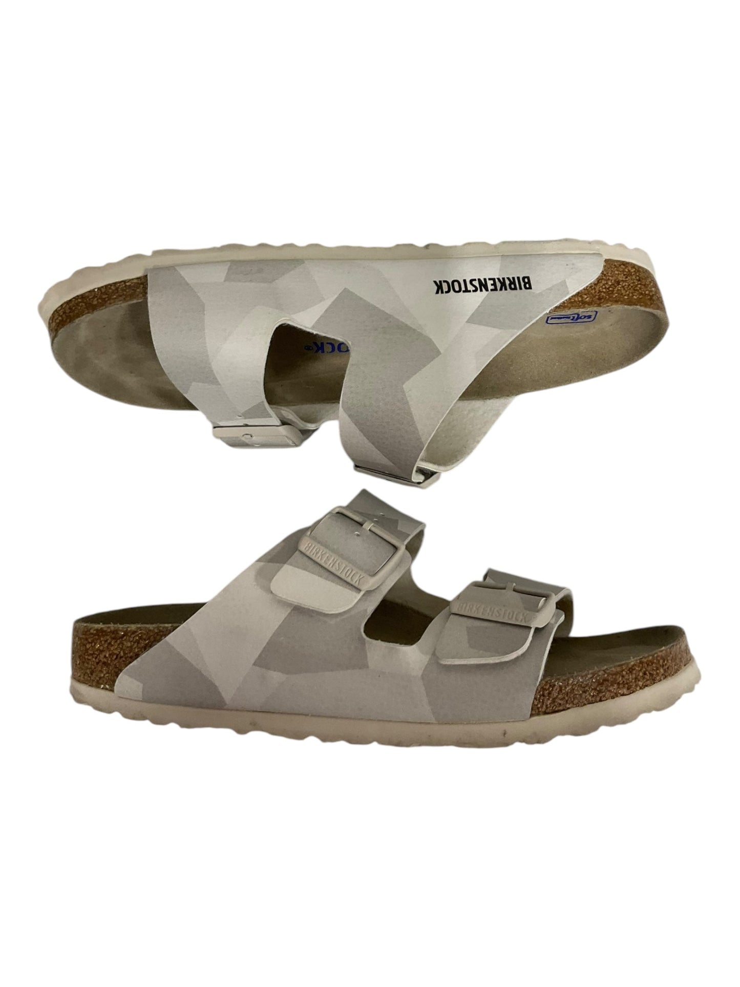 Sandals Flats By Birkenstock In Tan, Size: 8.5