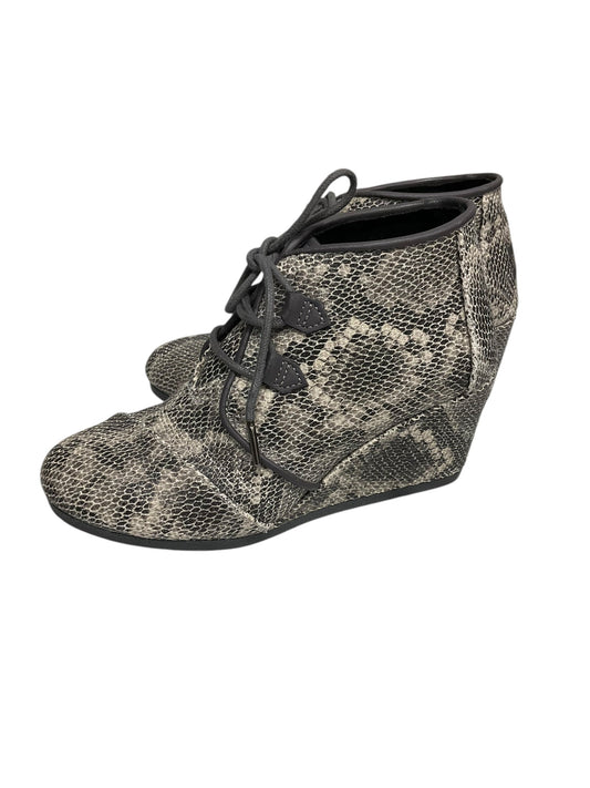 Boots Ankle Heels By Toms In Snakeskin Print, Size: 7.5