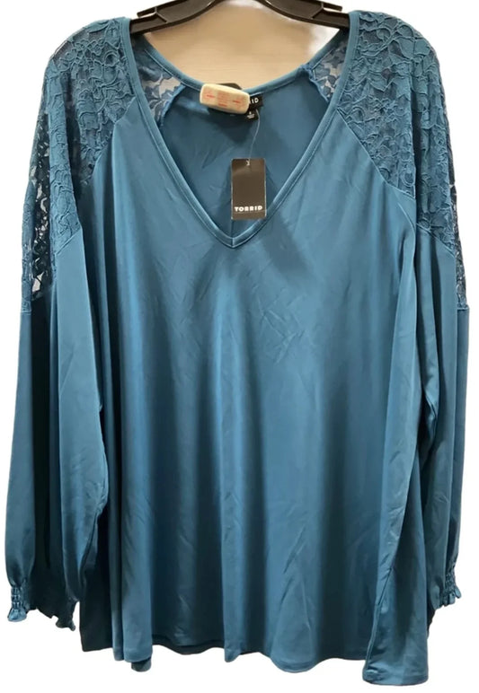 Top Long Sleeve By Torrid In Blue, Size: 2x