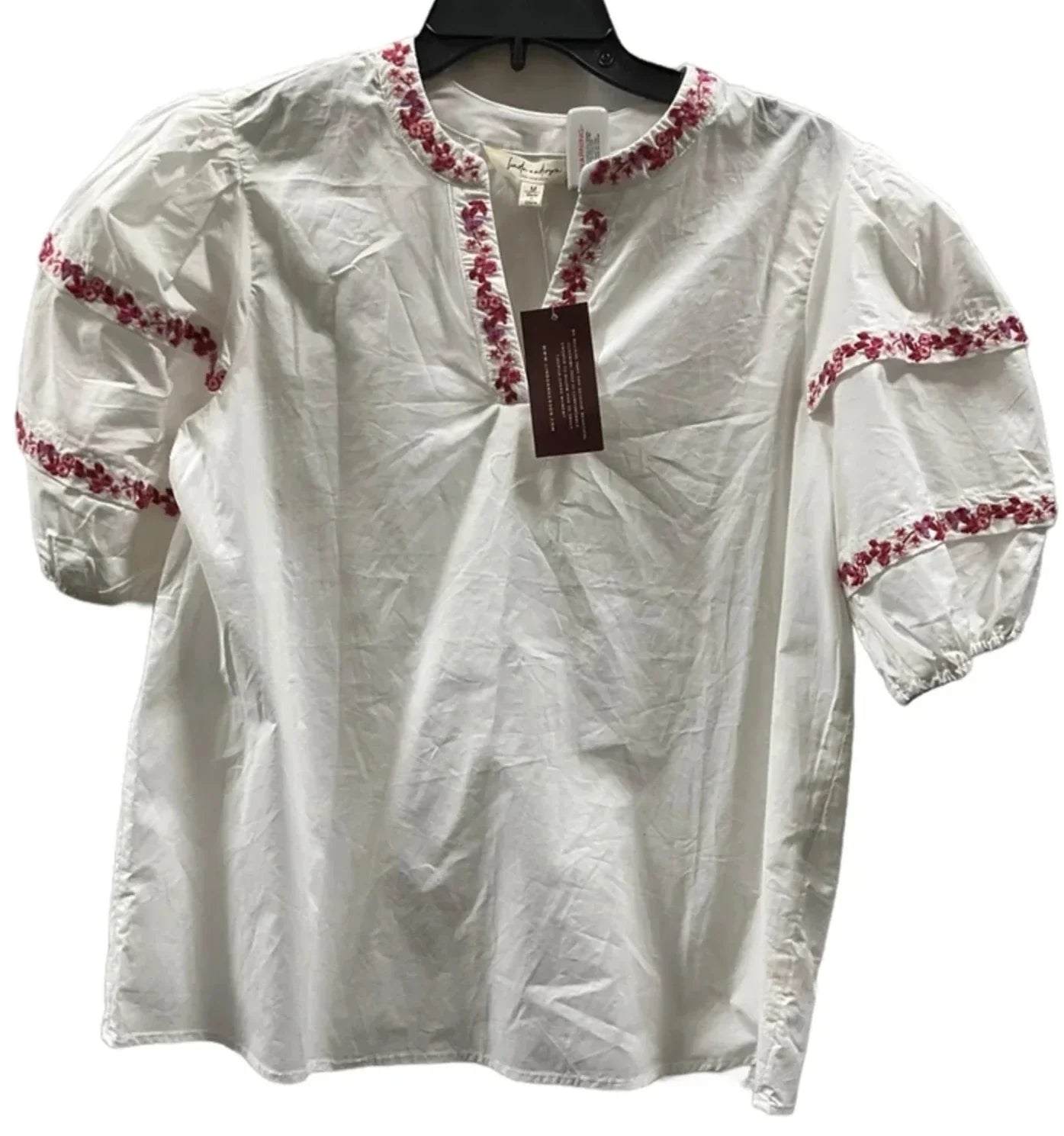 Top Short Sleeve By Clothes Mentor In White, Size: M