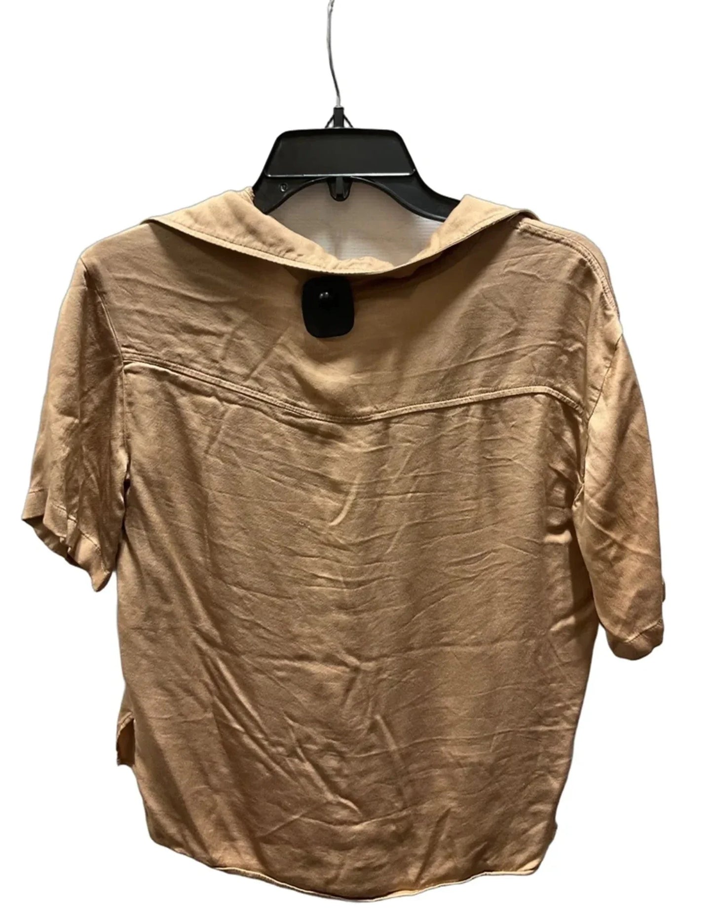 Top Short Sleeve By Zara In Beige, Size: S