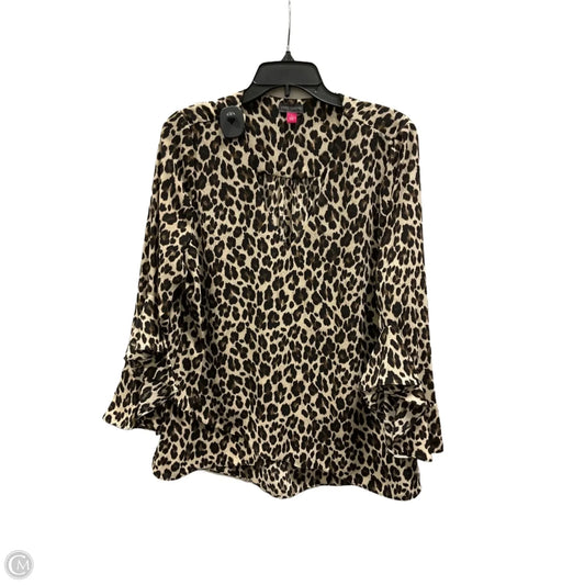 Top Long Sleeve By Vince Camuto In Animal Print, Size: L