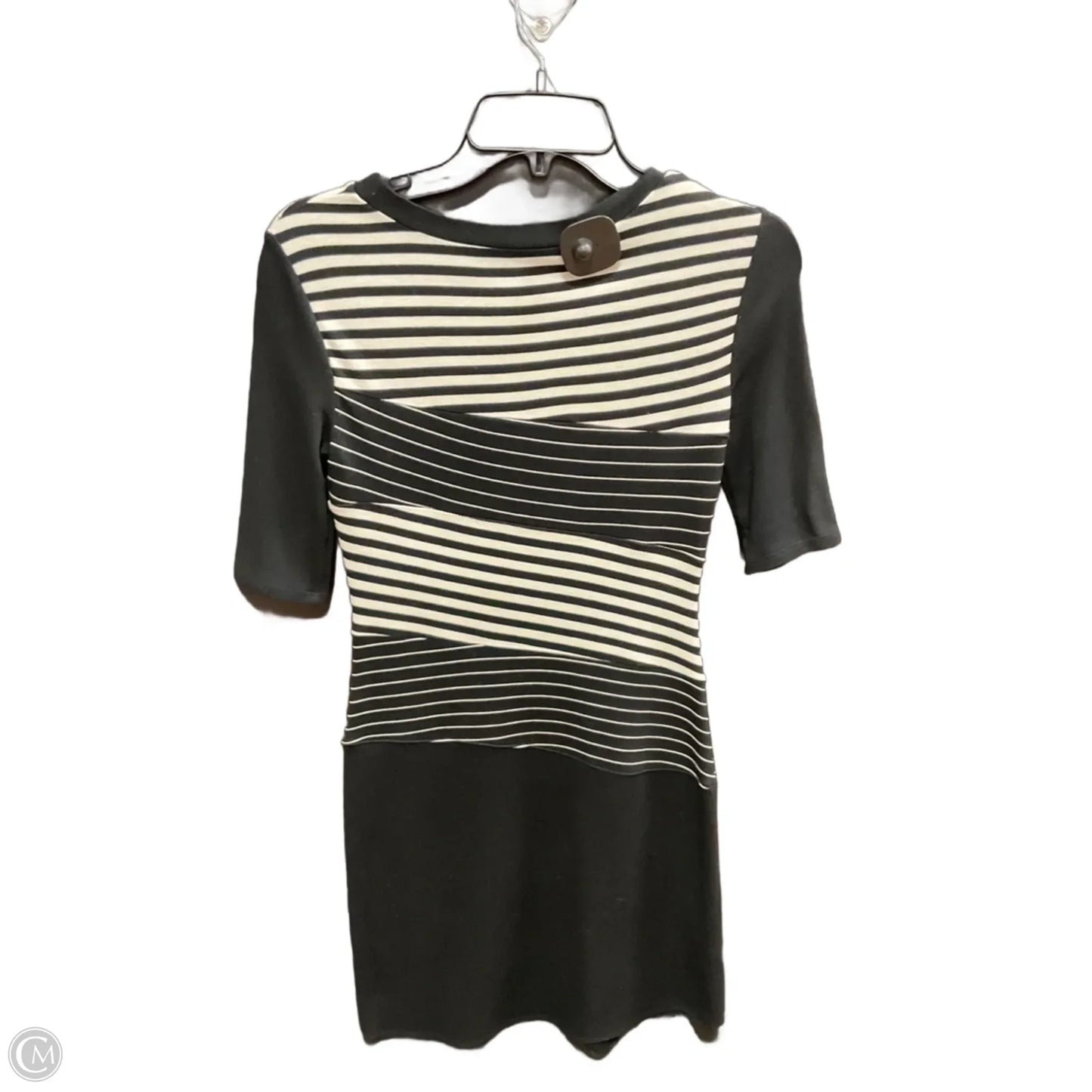 Top 3/4 Sleeve By Bcbgmaxazria In Striped Pattern, Size: Xs