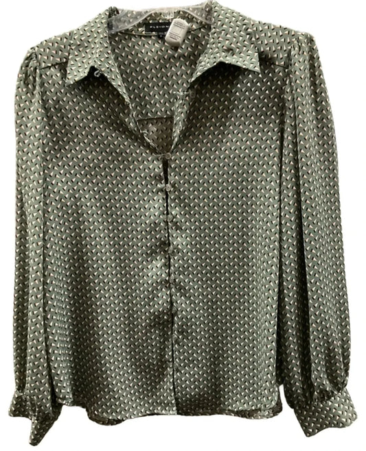 Top Long Sleeve By Pleione In Green, Size: M